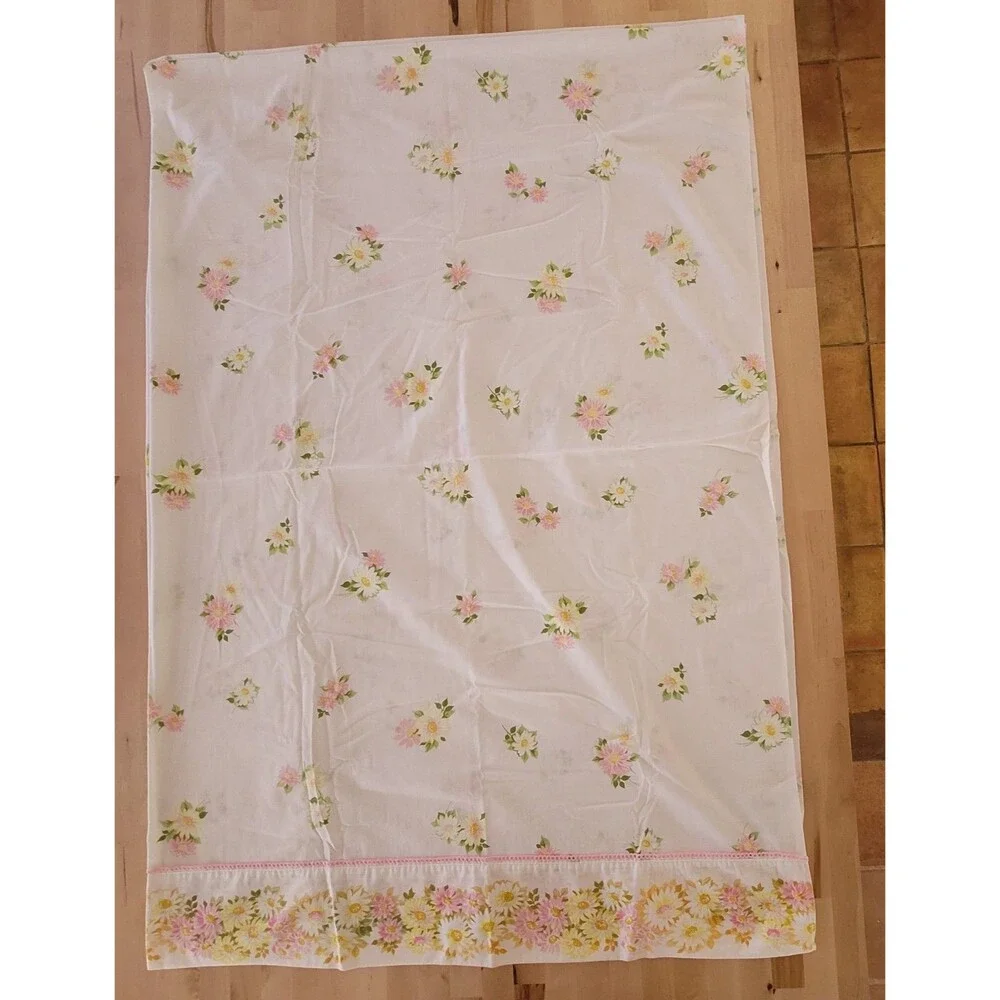 Vintage 70s Morgan Jones Daisy Floral Twin Flat Sheet Lot 2 PCS Cottage Hippie